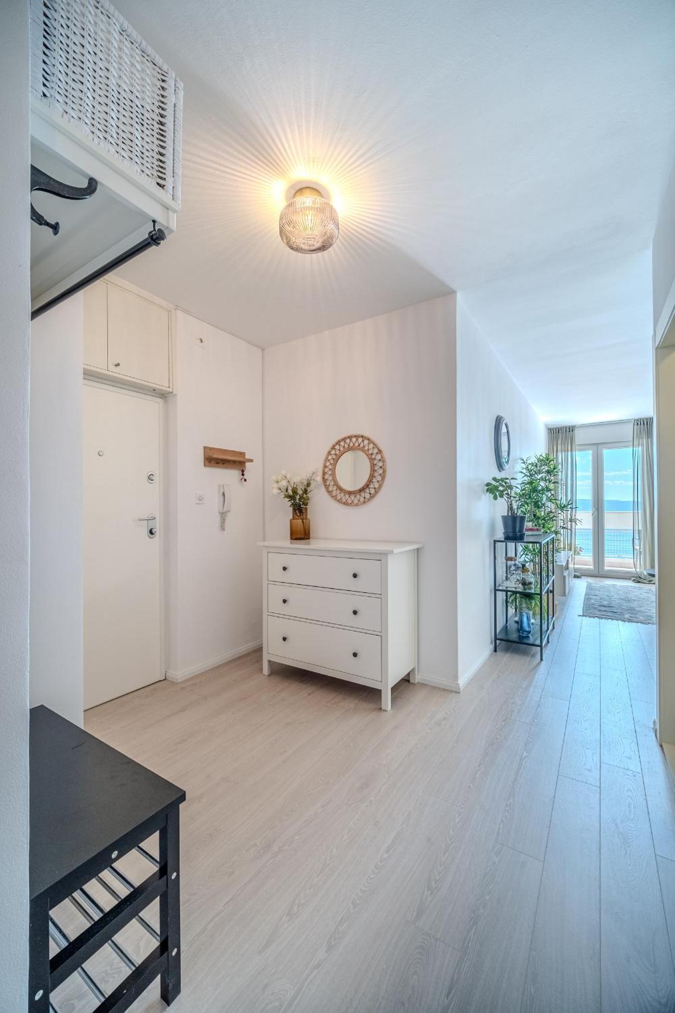 Apartment Zest Split Exterior photo